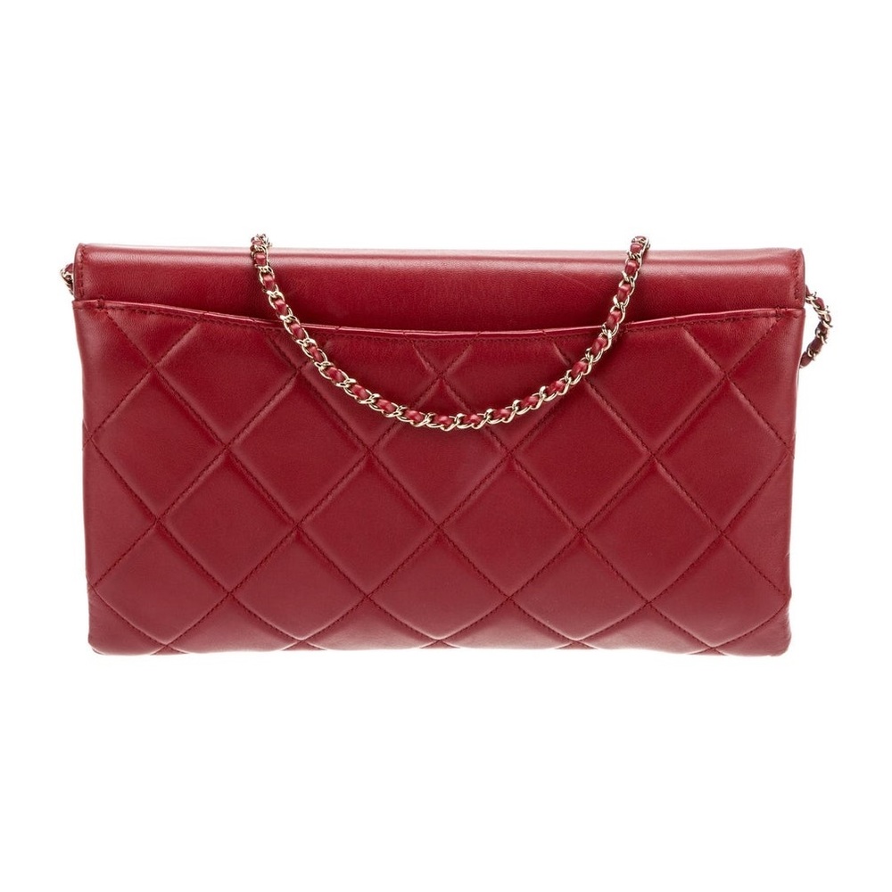 CHANEL Retro Lambskin Label Clutch on Chain - Picture 3 of 5
